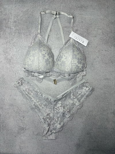 Conjunto Grey