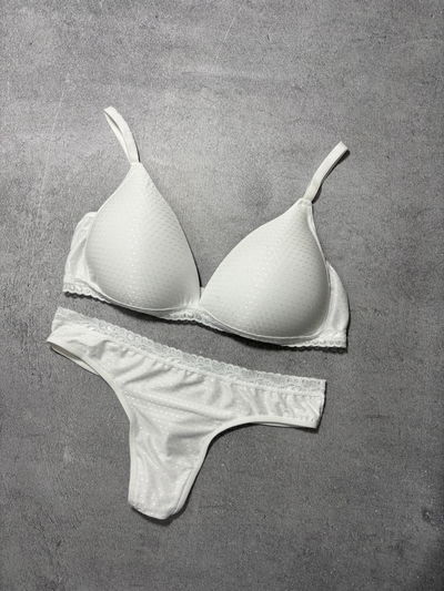 Conjunto Emo