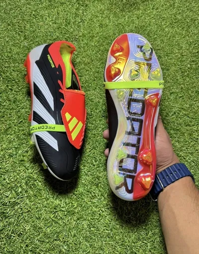 ADIDAS PREDATOR