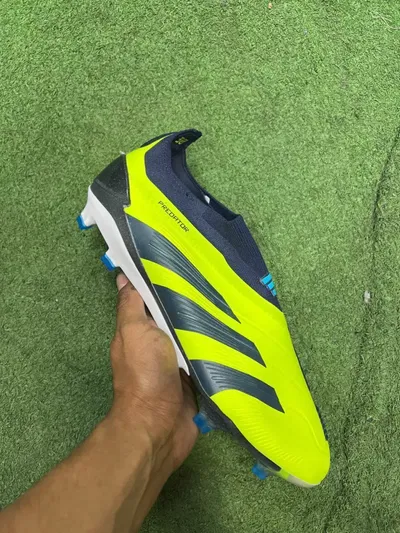 ADIDAS PREDATOR