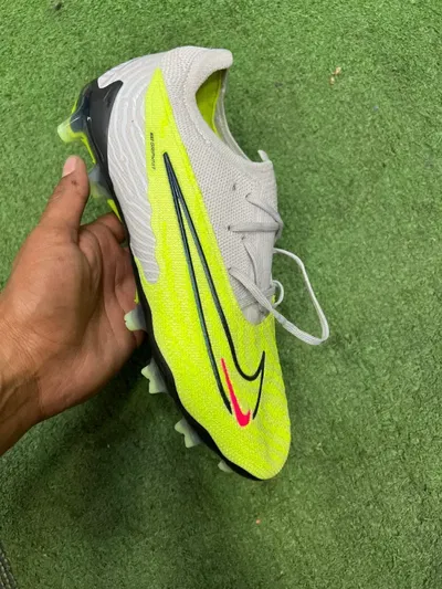 NIKE PHANTOM GX