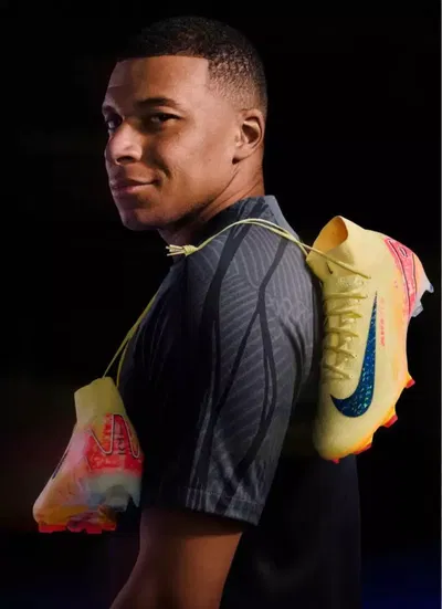 NIKE MERCURIAL SUPERFLY 10