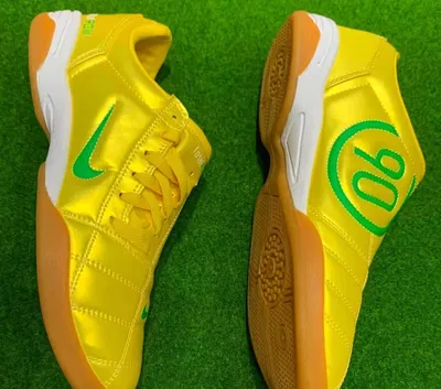 NIKE TOTAL 90