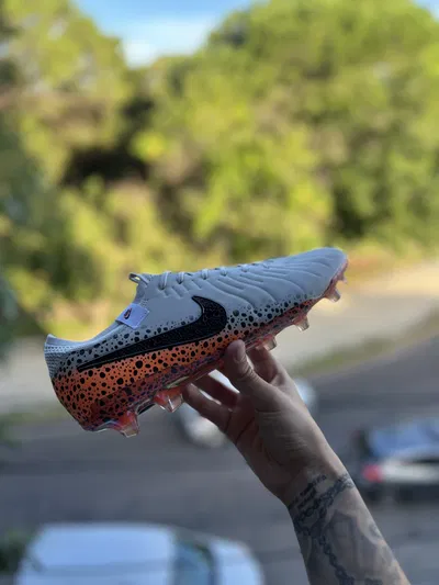 NIKE TIEMPO LEGEND 10 (STOCK)