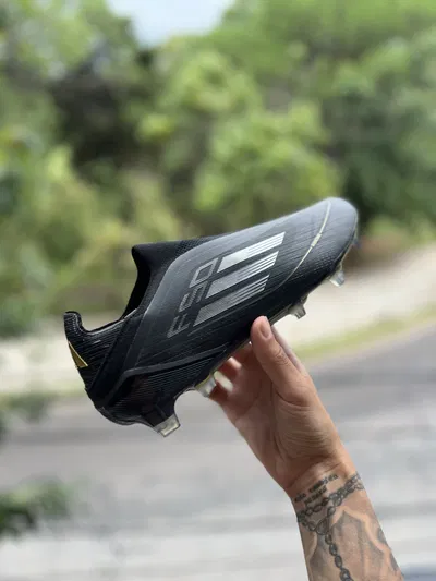 ADIDAS F50 (STOCK)