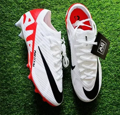 NIKE MERCURIAL VAPOR 15