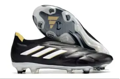 ADIDAS COPA PURE