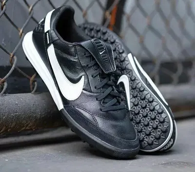 NIKE TIEMPO LEGEND