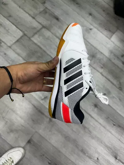ADIDAS FUTSAL