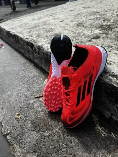 ADIDAS F50