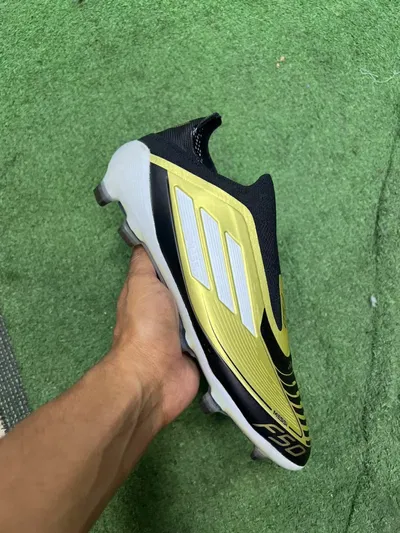 ADIDAS F50