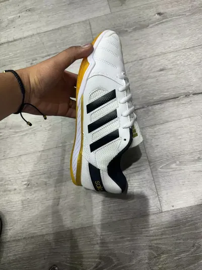 ADIDAS FUTSAL