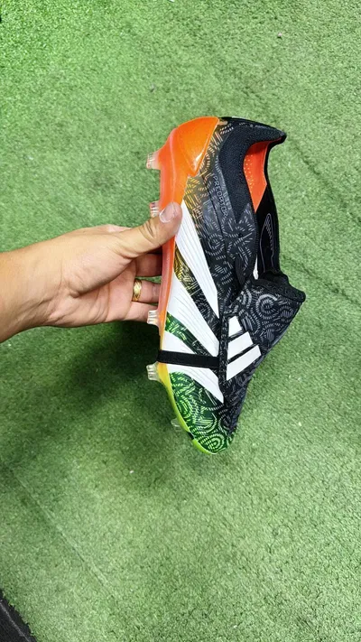 ADIDAS PREDATOR
