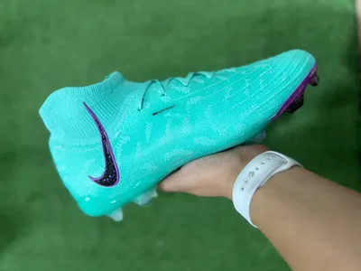 NIKE PHANTOM LUNA
