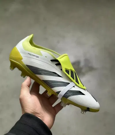 ADIDAS PREDATOR