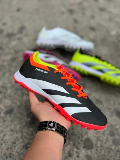 ADIDAS PREDATOR