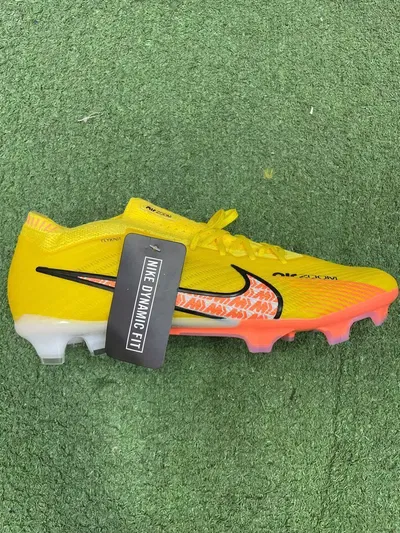 NIKE MERCURIAL VAPOR 15