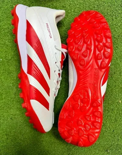 ADIDAS PREDATOR