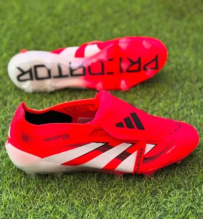 ADIDAS PREDATOR