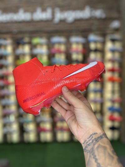 NIKE MERCURIAL SUPERFLY 10 