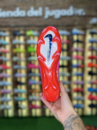 NIKE MERCURIAL VAPOR 16 