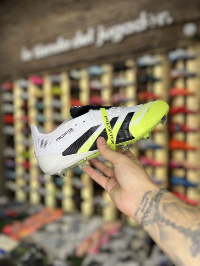ADIDAS PREDATOR 