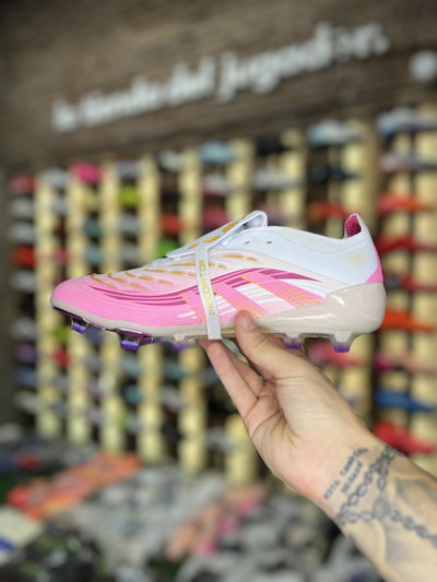 ADIDAS PREDATOR 