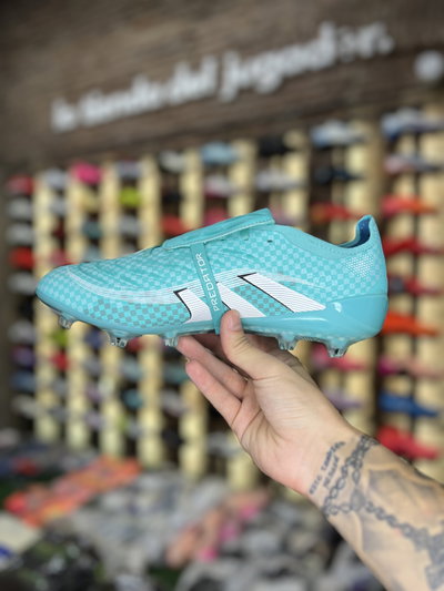 ADIDAS PREDATOR 