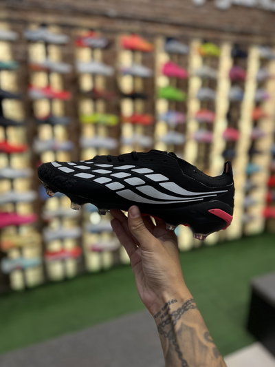 ADIDAS PREDATOR 26
