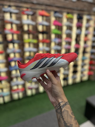 ADIDAS PREDATOR 26