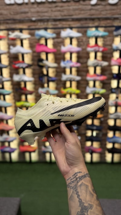 NIKE MERCURIAL VAPOR 15 