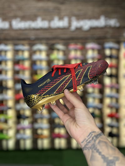ADIDAS PREDATOR (STOCK)