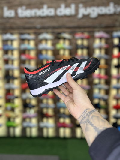 ADIDAS PREDATOR (STOCK)