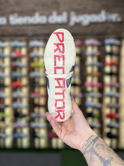 ADIDAS PREDATOR 