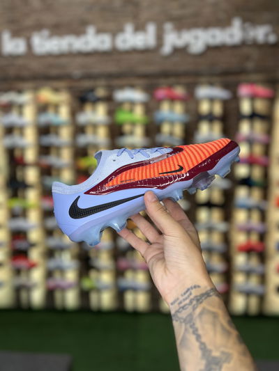 NIKE PHANTOM 6 