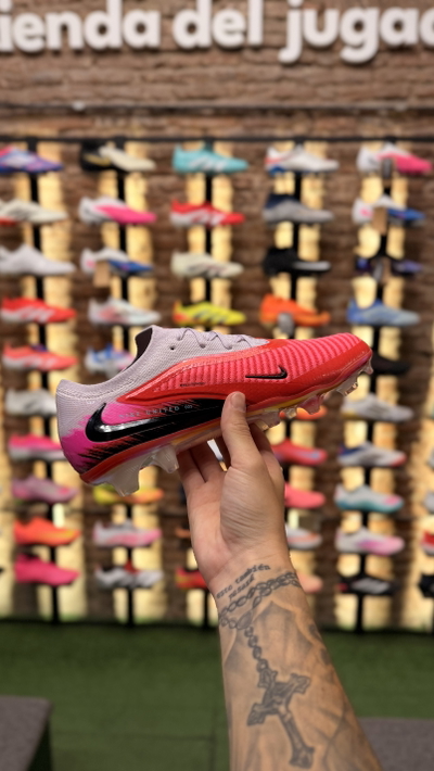 NIKE PHANTOM 6 
