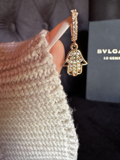 Argollitas mano Fátima pequeña 