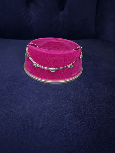 Pulsera plana esmeralda 