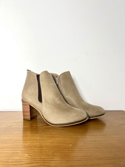 Botinetas Cuero Flor (40)