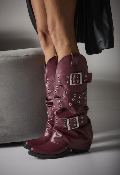 CHESTER BOOTS