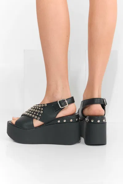 VERONA TACHAS