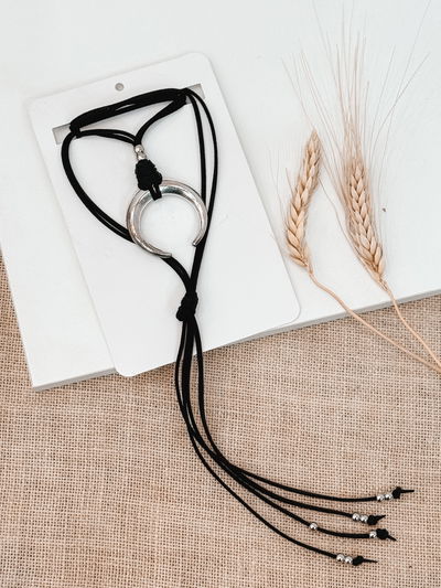 Collar Crescent 