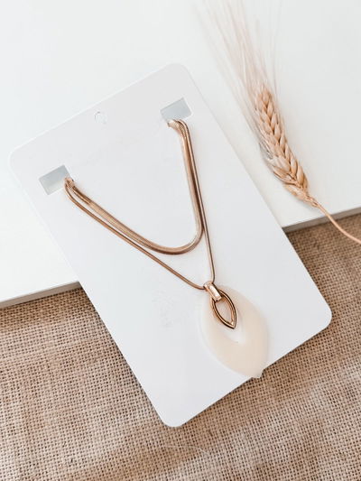 Collar Acrylic Leaf