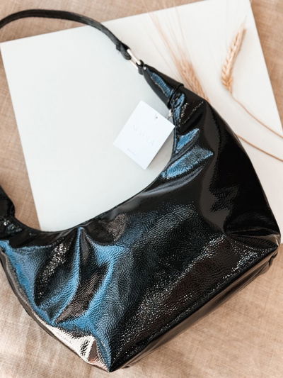 Cartera Charol negra
