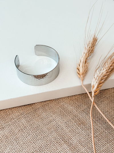 Brazalete Leah plateado
