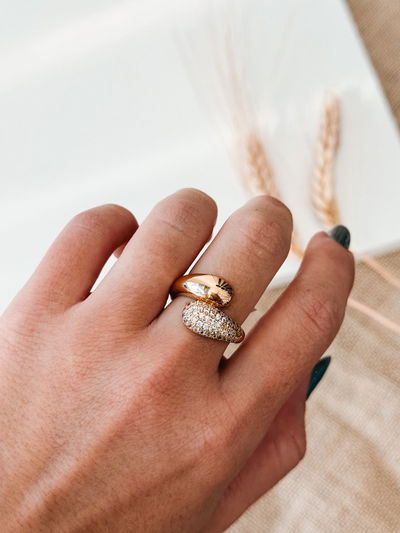 Anillo Mora dorado T8