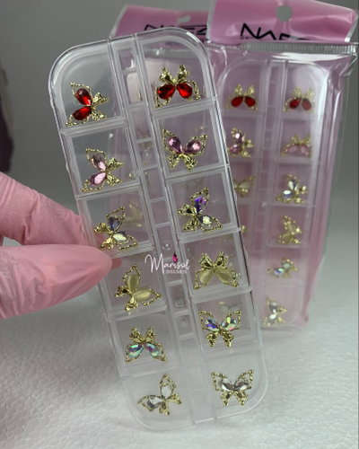 Dije mariposas 