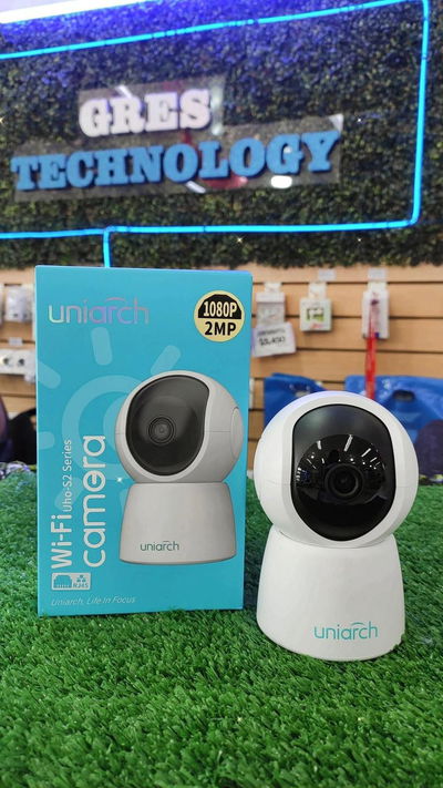 CAMARA DE SEGURIDAD IP WIFI INTERIOR UNIARCH UHO-S2E