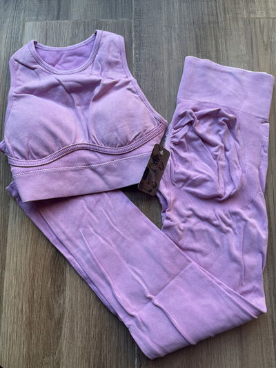 Conjunto 2 piezas top + calza L/XL (40/42)