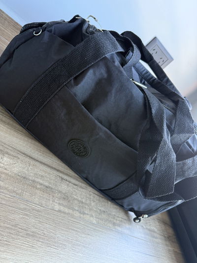 Bolso deportivo NEGRO